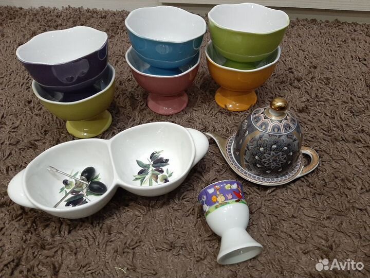 Посуда,полицейская машина,кружки