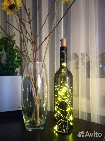 Декоративный интерьерный светильник