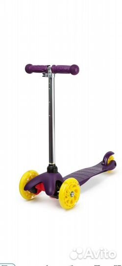 Новый трехколесный самокат