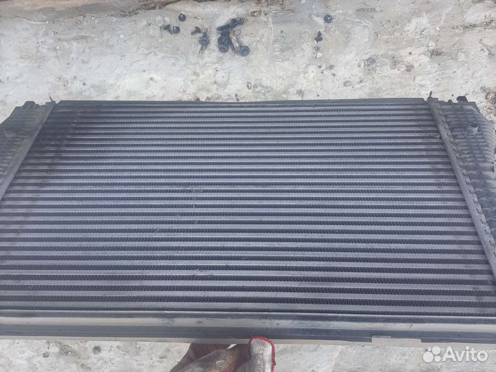 Радиатор интеркулера VW Golf 6
