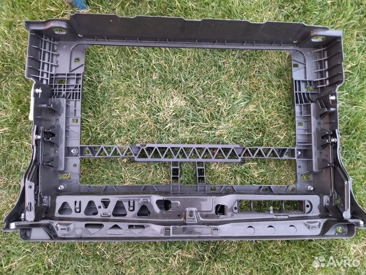 Панель радиатора Volkswagen Polo 2013г