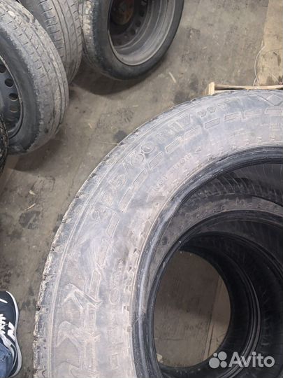 Nokian Tyres Hakkapeliitta 7 SUV 225/60 R17