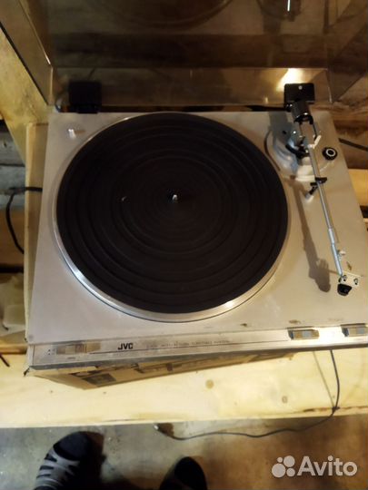 Pioneer P-DX500 и виниловый проигрыватель JVC