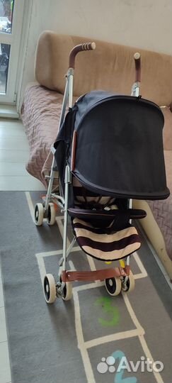 Прогулочная коляска трость hb