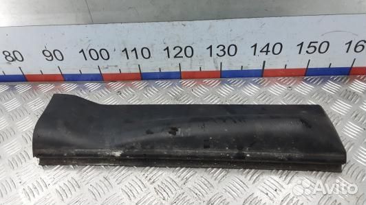Молдинг двери задней правой land rover range rover
