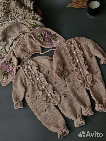 Вязаный комплект