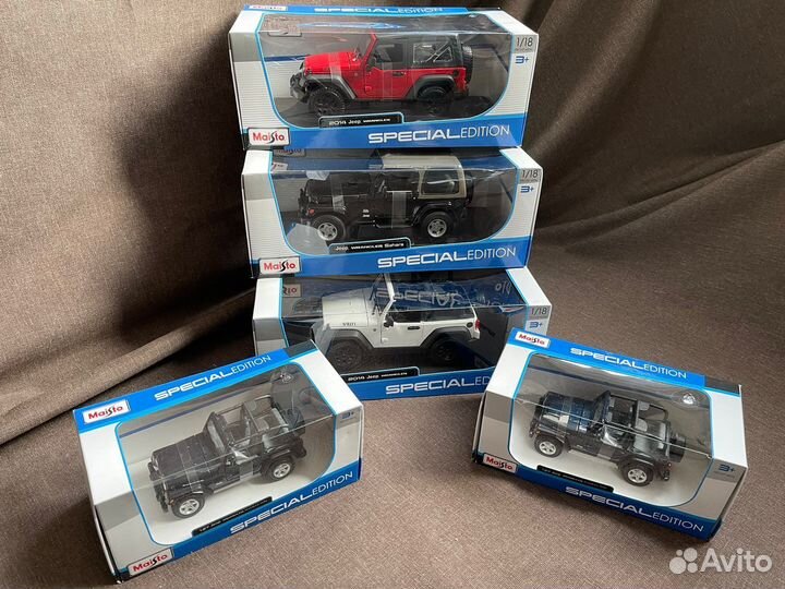 Модели машин 1:18 Jeep Wrangler Джип Ренглер 1/18