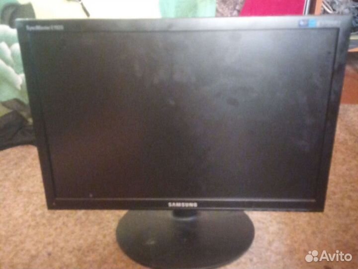 Монитор Samsung syncmaster E1920