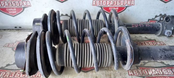 Стойка задняя Nissan Bluebird EU13 SR18DE 1996