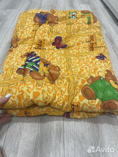 Одеяло в кроватку детское 110 на 140