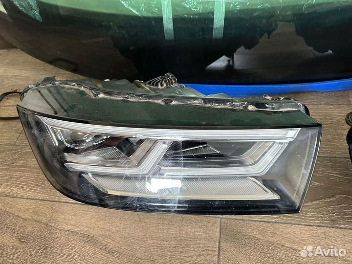 Фары Audi Q5 FY 2019 г 2шт