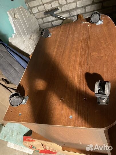 Тумба под телевизор