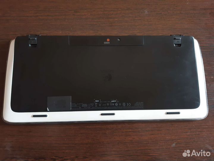 Клавиатура Logitech K800