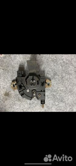 Замок капота форд фокус2