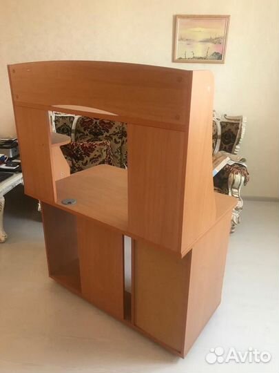 Стол компьютерный