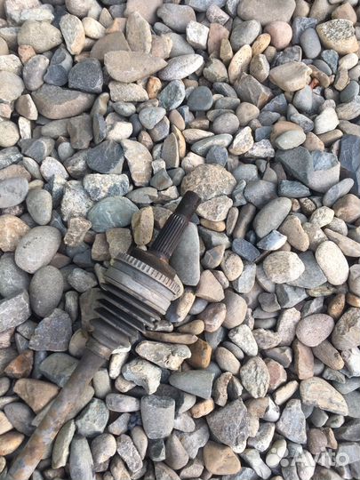 Toyota funcargo привод передний правый