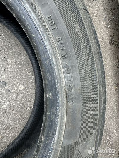 Yokohama Advan Fleva V701 215/55 R17 94W