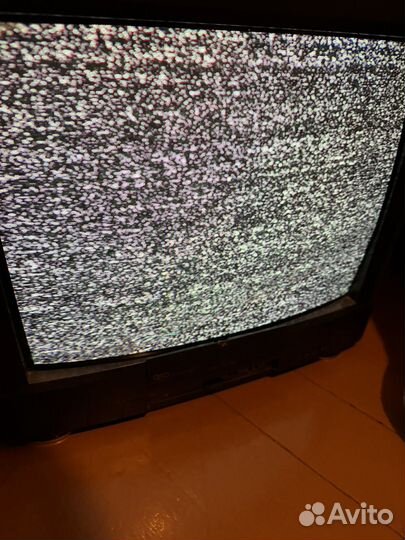 Телевизор samsung