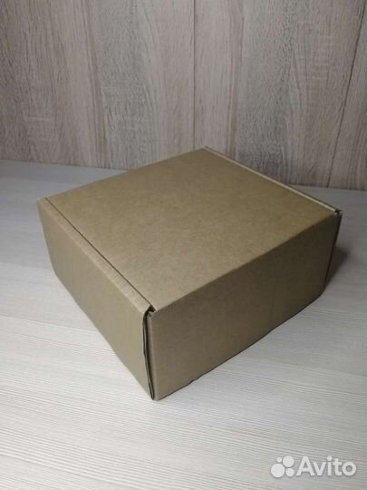 Коробки подарочные картонные