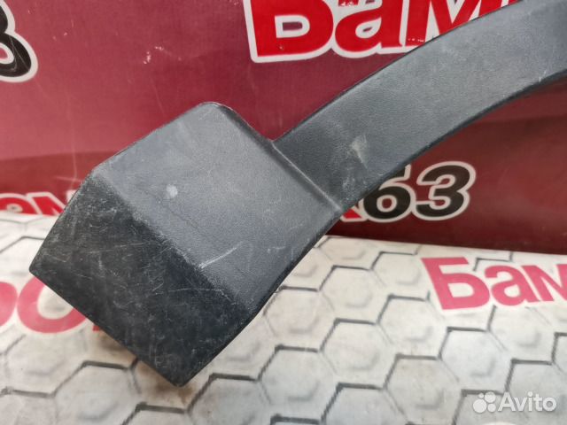 Накладка крыла передний правый Toyota RAV4