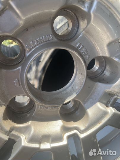 Один Литой диск на Ford