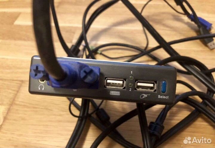 D-Link KVM-221 переключатель между пк