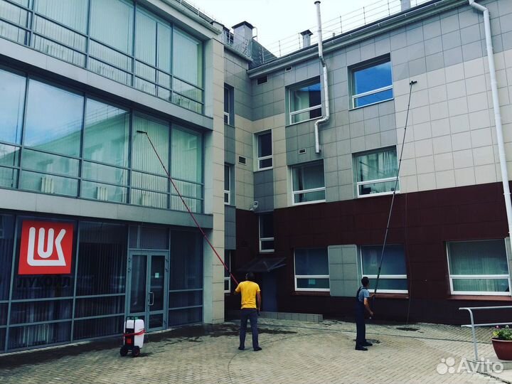 Мойка окон, витрин и фасадов коммерческих объектов