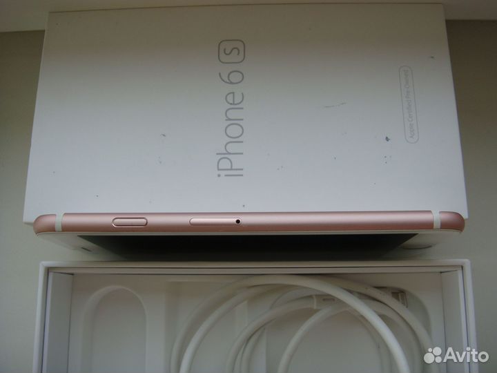 iPhone 6S, 16 ГБ