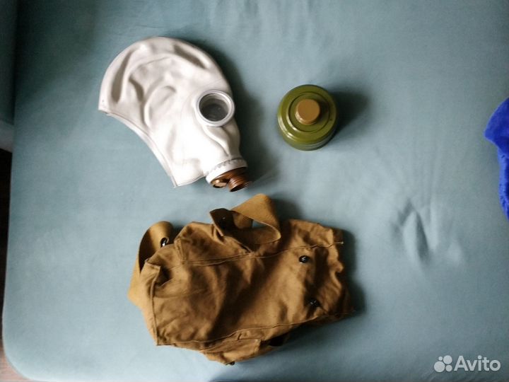 Противогаз с фильтром