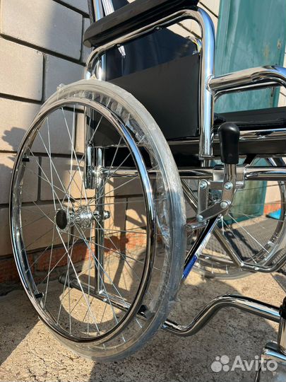 Коляска инвалидная новая barry B3