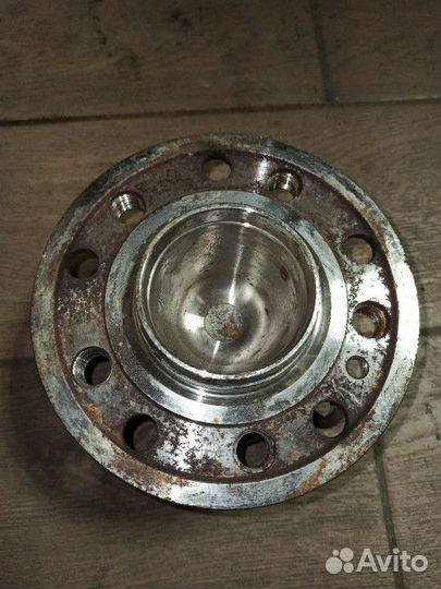 Ступица передняя правая Mercedes-Benz E-Класс