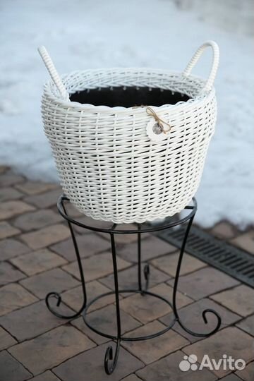 Подставка для цветов напольная металлическая