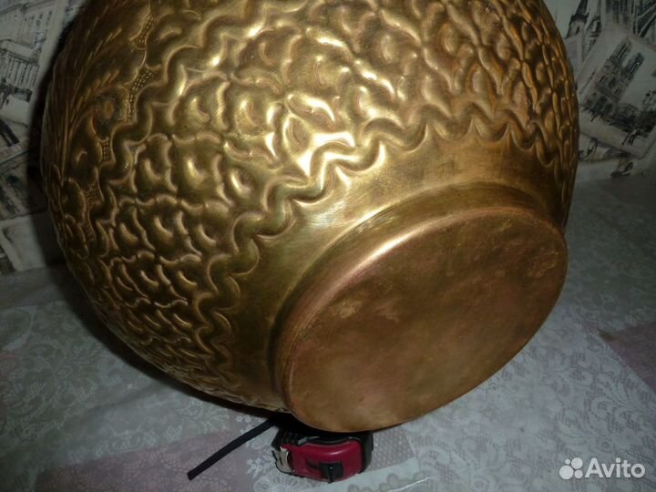 Большое напольное кашпо, ваза, бронза