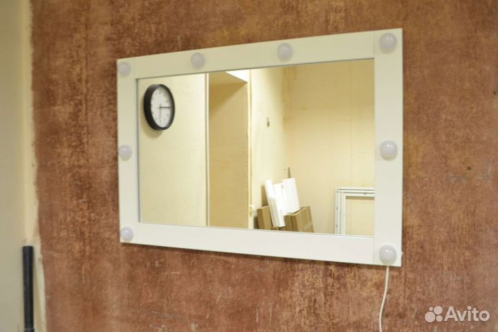 Гримерное зеркало