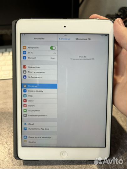 Планшет Apple iPad mini 1
