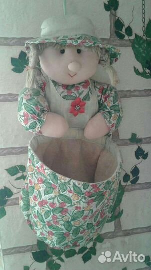 Кукла с карманом