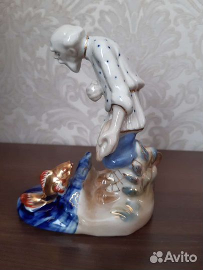 Старик с золотой рыбкой