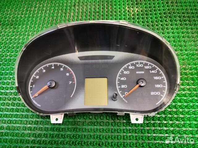 Панель приборов Лада Гранта 2015
