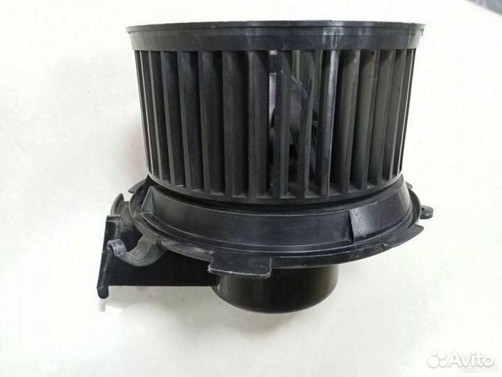 Мотор отопителя Peugeot 206 хетчбек KFW10FST6PSA