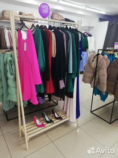 Вешалка напольная рейл