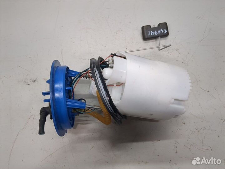 Насос топливный электрический Skoda Octavia (A7)