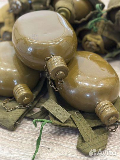 Фляга армейская с чехлом