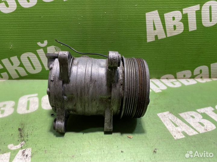 Компрессор кондиционера Mazda 626