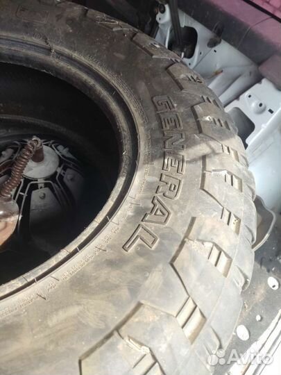 General Tire Grabber X3 285/70 R17 121Q