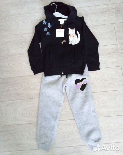 Спортивный костюм