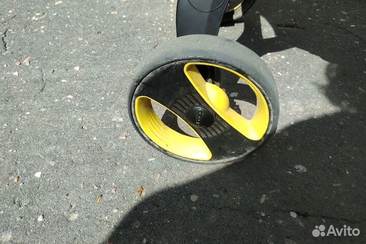 Коляска автокресло Doona plus