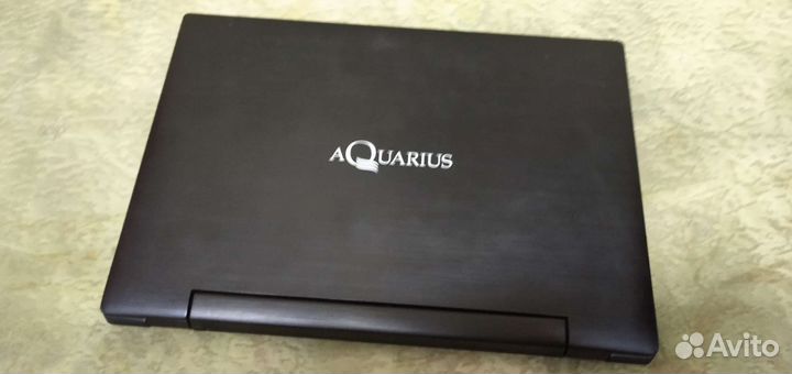 Ноутбук Aquarius