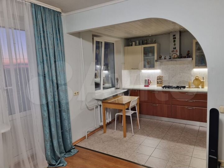 3-к. квартира, 78 м², 10/10 эт.