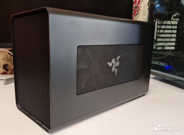 Razer Core X - бокс для внешней видеокарты egpu купить в Москве ...