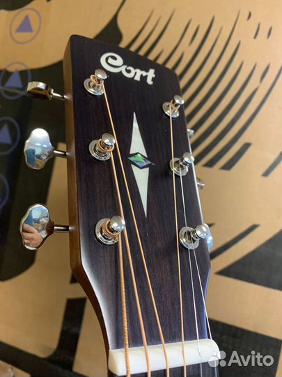 Электро-акустическая гитара Cort L200F-ATV-SG-wbag